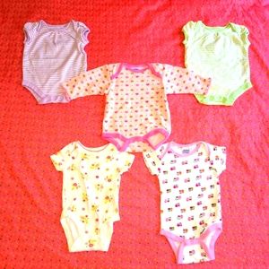💕5 for $20💕 Lot of 5 Onsies from Granimals,BabiesRus,Gerber, and Bon Bébé 3mos
